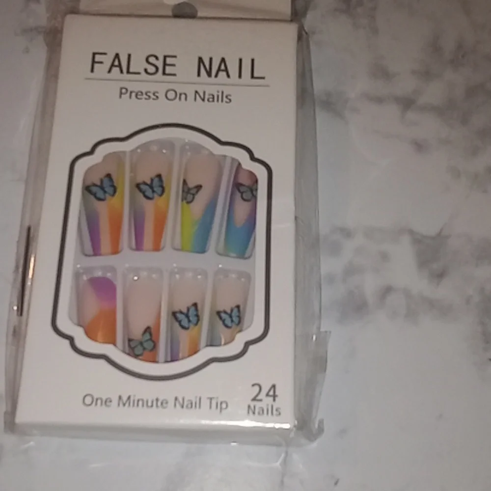 Pretty Nails 💅🤩 - Picture 1 of 4